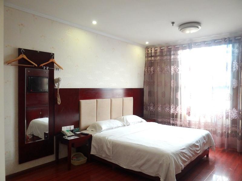 Greentree Alliance Jiangxi Nanchang Honggutan Middle Fenghuang Avenue Hotel Exteriör bild