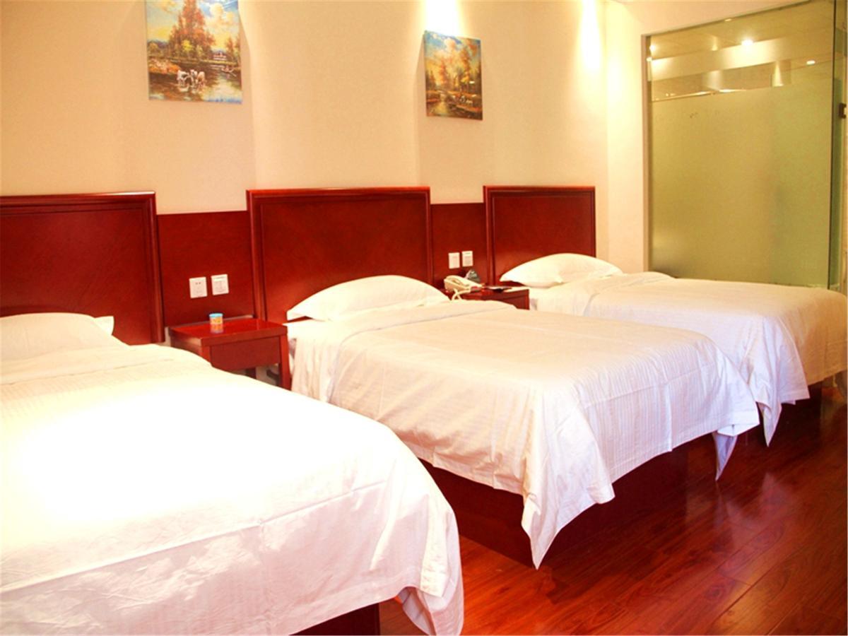 Greentree Alliance Jiangxi Nanchang Honggutan Middle Fenghuang Avenue Hotel Exteriör bild