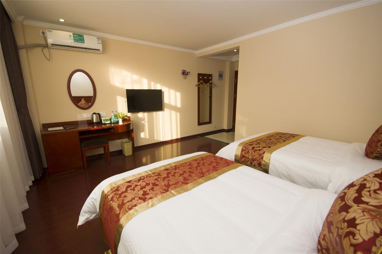 Greentree Alliance Jiangxi Nanchang Honggutan Middle Fenghuang Avenue Hotel Exteriör bild