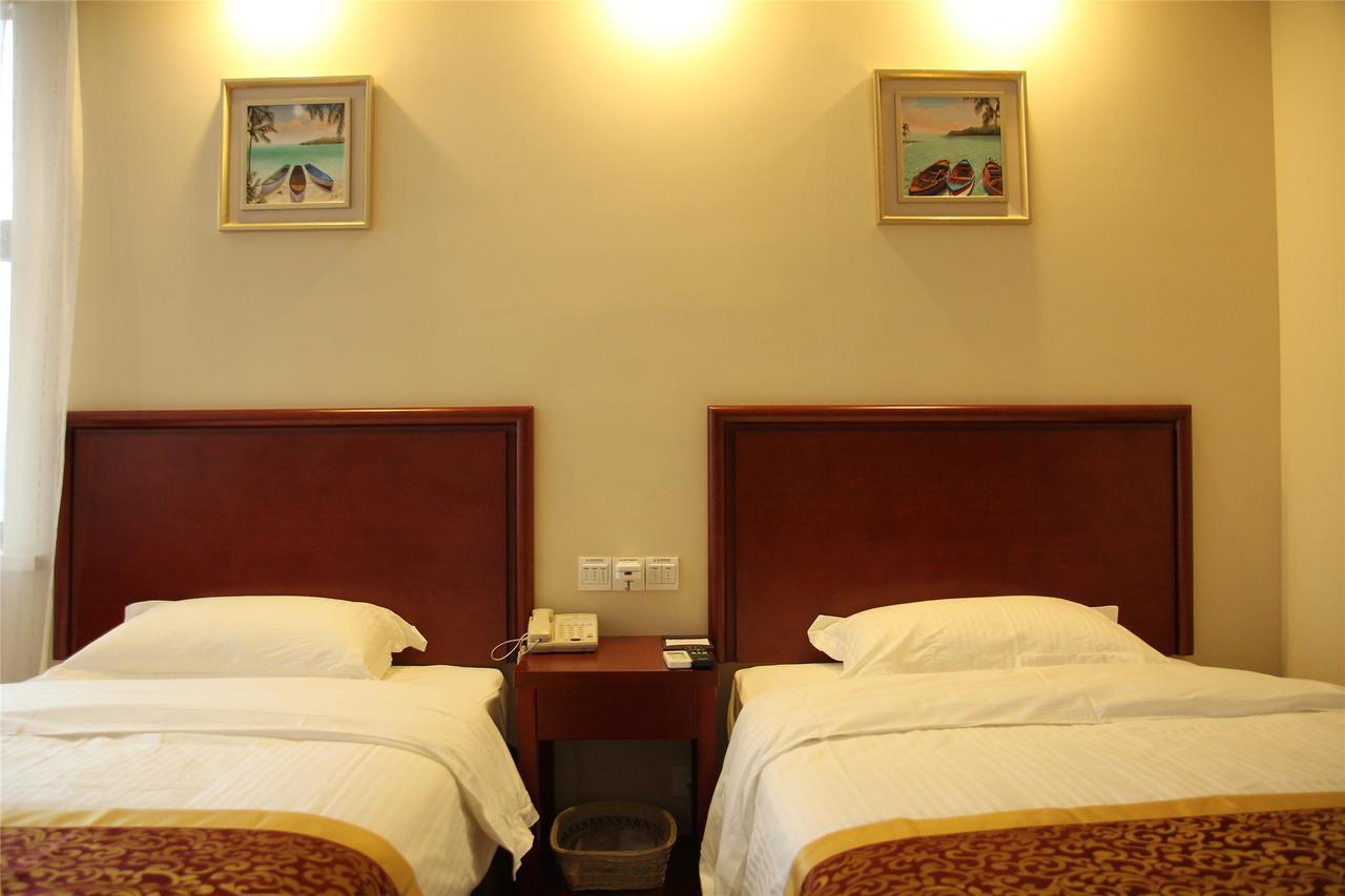 Greentree Alliance Jiangxi Nanchang Honggutan Middle Fenghuang Avenue Hotel Exteriör bild
